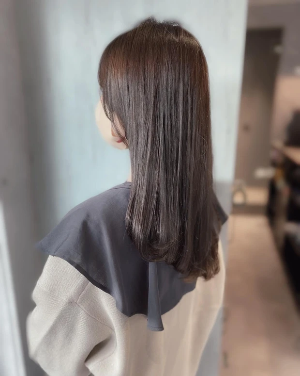 大人女子の髪は透明感と艶が命。『L 自由が丘』の暗すぎないダークカラーでうるつや髪とワントーン明るい肌を手に入れた！_3