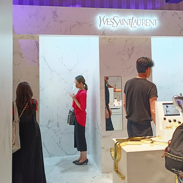 平野紫耀さんの直筆メッセージも♡イヴ・サンローラン表参道ヒルズYSLイベントレポート【YSLラブシャイングロスプランパー】_12