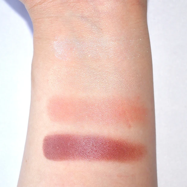 ルナソル(LUNASOL)アイカラーレーション 14 アンバーダスク スウォッチ