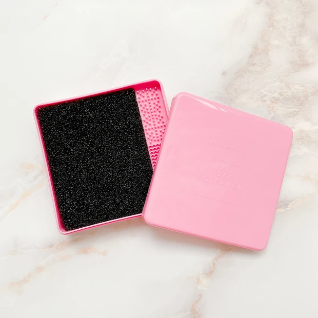 【ダイソー メイクブラシドライクリーナー】おすすめ！ブラシに付いたパウダーを簡単に落とせます！〜金曜夜のぶっちゃけ美容#15〜_4_1