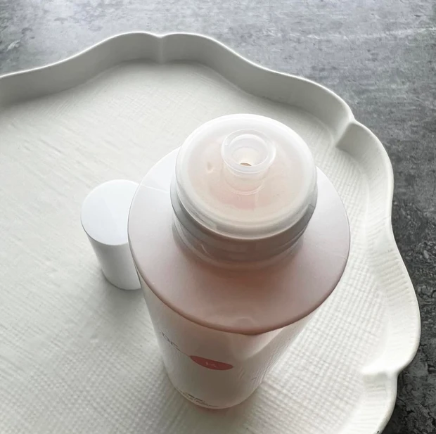 まるで飲むビタミンサプリ！ドクターケイ［薬用Cクリアホワイトローション　］で大人の肌荒れ・くすみ・毛穴全てケア_3