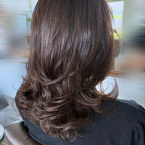 夏も涼しく、エレガントに♡ツヤある『コテ巻きパーマ』コンプリ2STEP!!!