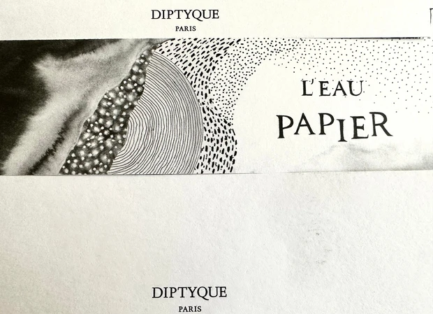 本日新発売のディプティックの新しい香水「ローパピエ」
「紙」が名前に入ってる。刻印サービスイベントも!
_2