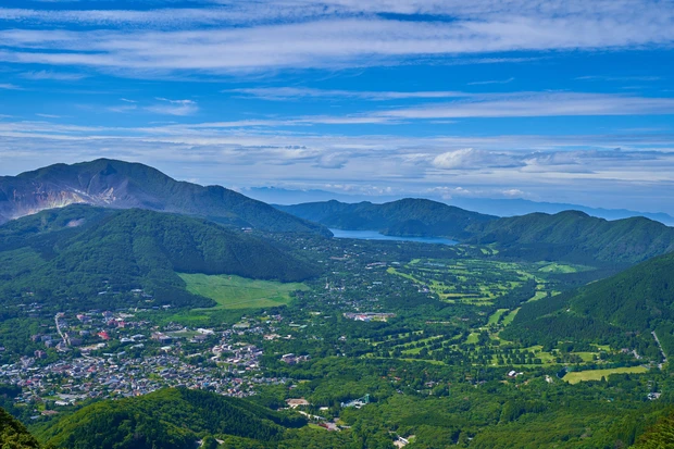 月山もも ひとリート ソロ登山 初心者 登山 半日 日帰り リトリート 関東 神奈川 金時山 仙石原湿原 相模湾 駿河湾
