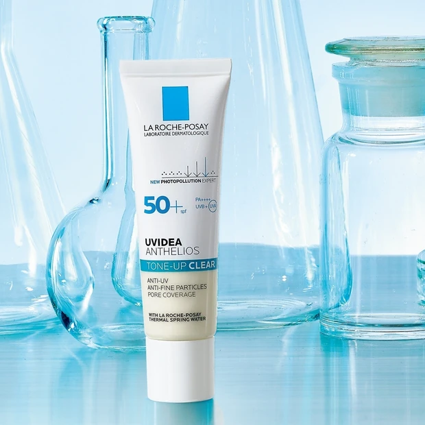 マキア7月号で使い比べて！ ラ ロッシュ ポゼに新タイプ登場。人気の秘密…