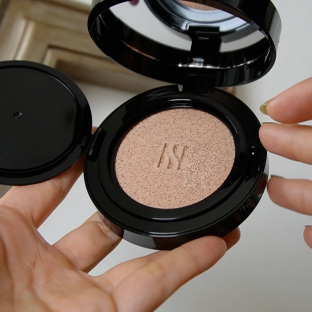 HERA ヘラ NEW ブラック クッション ファンデーション マット肌 韓国コスメ デパコス