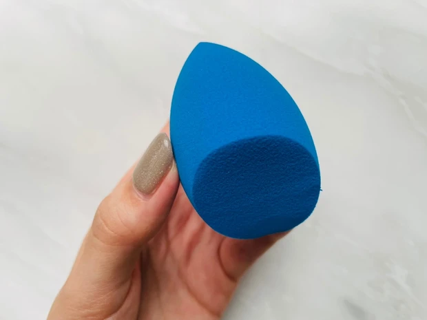 夏を乗り切る!【崩れないメイク】の為の私の愛用品を紹介します。これから迎える夏を一緒に乗り越えませんか?_3