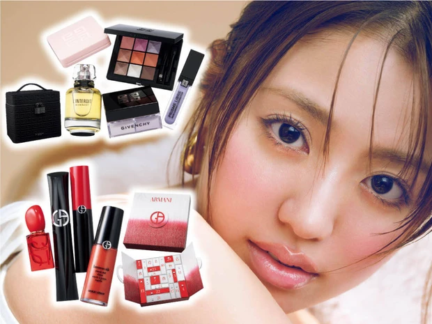 【クリスマスコフレ】映えるキラキラコフレ6選！ヘア＆メイクアップアーティストRinaさんが厳選