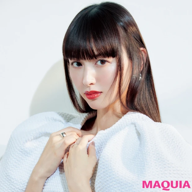 鈴木えみはアイクリームデビュー！ 美女たちがキレイと人生のために始めたこ…