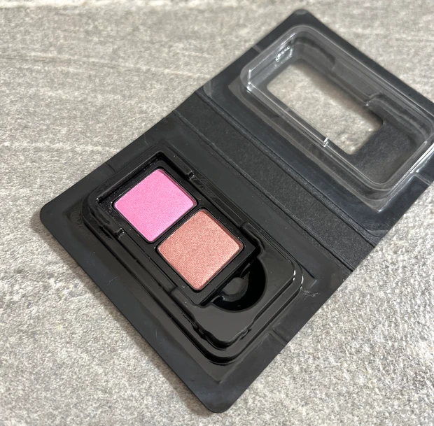 カネボウ　アイカラーデュオ　アイシャドウ　22 Lotus Breeze 新色　イエベ　ブルベ　口コミ