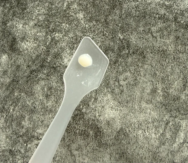 【Qoo10話題】40代の目元悩みに即アプローチ!塗るリフトアイクリーム!ビフォーアフター_6