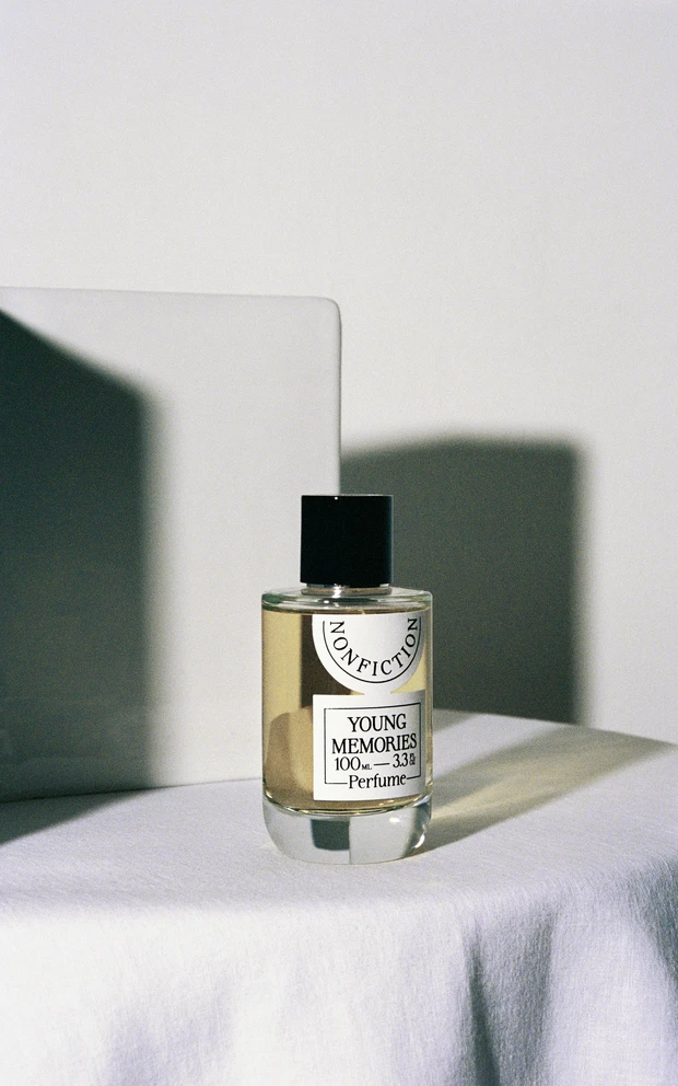 ノンフィクション ヤングメモリーズ 50ml ¥19800 100ml ¥27170