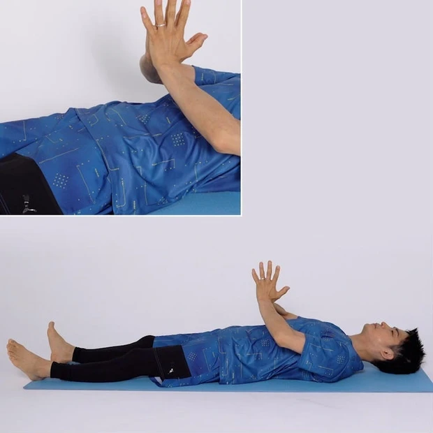 睡眠ダイエット<お悩み編>1. 寝たままエクササイズでぽっこりお腹を解消
