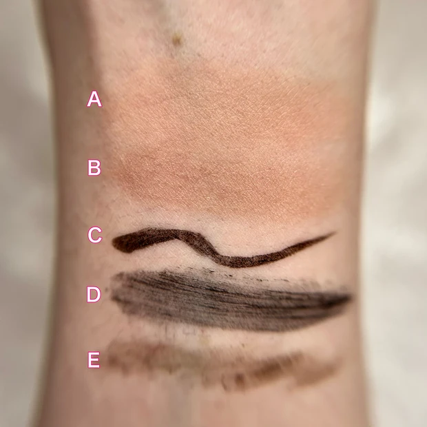 アイメイク使用コスメ スウォッチ