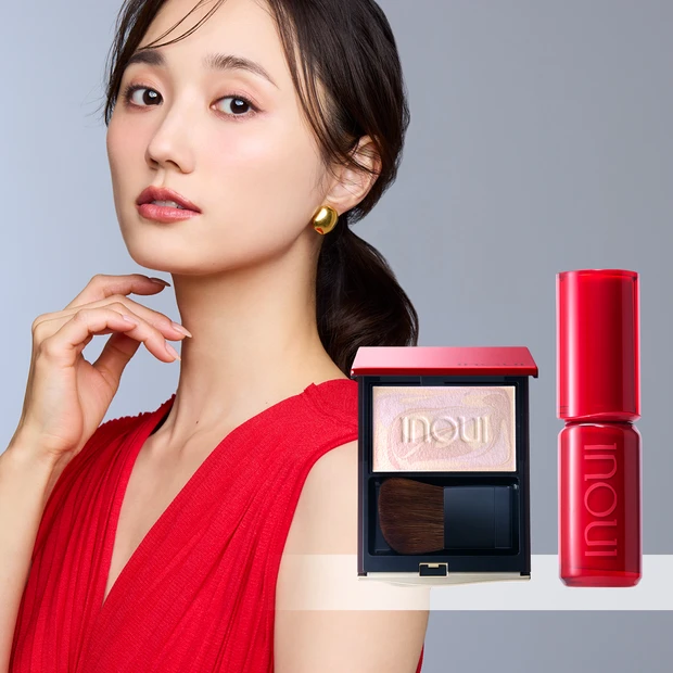 軽やかなのに生きたツヤと透明感が宿る　インウイのベースメイクなら  大人…