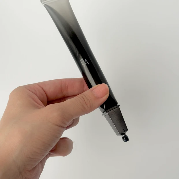 B.A アイゾーンクリーム