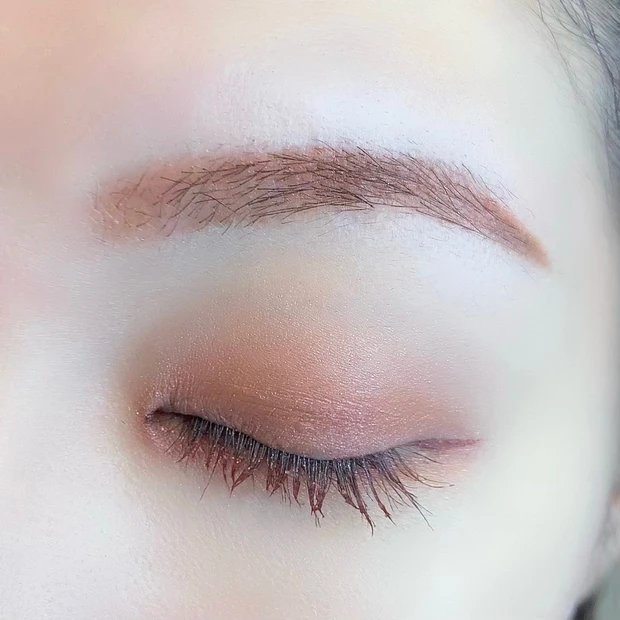 ピンク眉 アナスイ アイブロウコンパクト 眉毛 整え方 形 アイブロウ 使い方 眉メイク