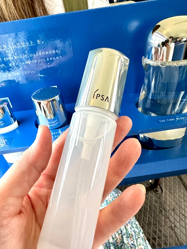 イプサの2階建てロンドンバスに乗ろうよ！原宿・表参道エリアをバスが運行「TIME RESET AQUA BUS（タイム リセット アクア バス）」_7_2