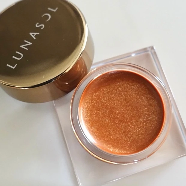 LUNASOL ルナソル  2022AW 2022秋新色  maquia maquiaonline マキアインフルエンサー マキアエキスパート Anna