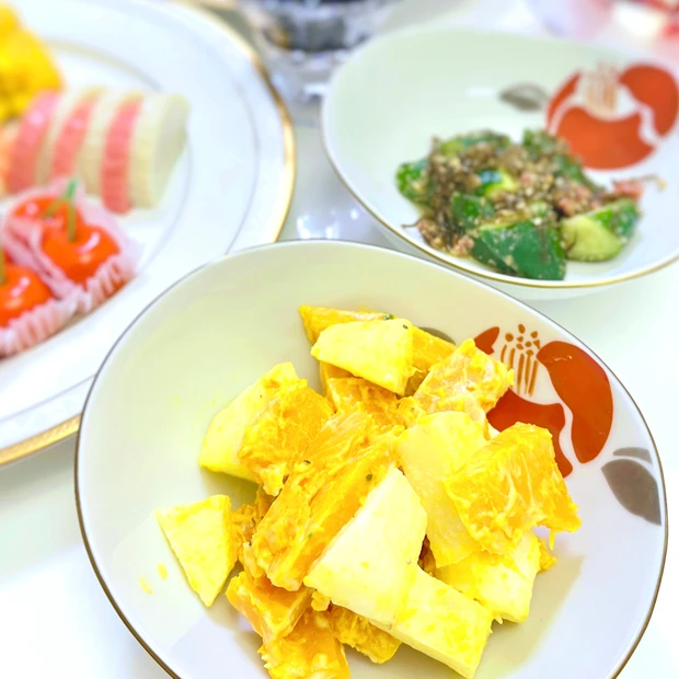 レンジで簡単♡美容にも嬉しい[かぼちゃとりんごのサラダ]