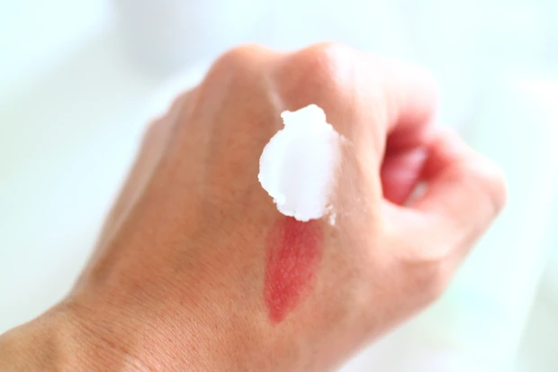 ＼敏感肌乾燥肌におすすめ！／とろけるクレンジングバームからお肌に優しいクレンジングが登場！DUO デュオ ザ薬用クレンジングバリア_2_2