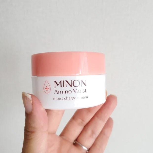 ミノン モイストチャージ クリーム