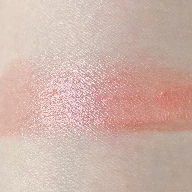 キュレル リップケア クリーム(美発色シリーズ) 美発色ピンク スウォッチ