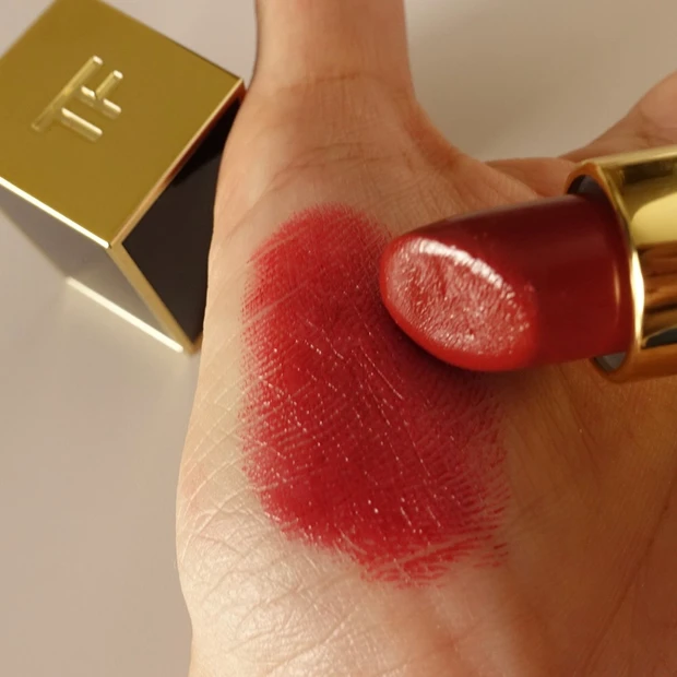 【赤リップ3選】既存色から選ぶ「一生推したい」運命レッド：③トム フォード ビューティー リップ カラー 80 インパッションド