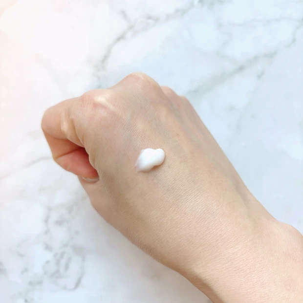 ベストコスメ総なめのヘアミルク「THE ANSWER（ジ アンサー） コンプリートラメラミルク」