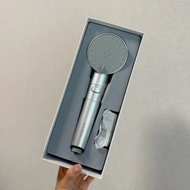 シャワーヘッド変えました】サロニアのシャワーヘッドは肌に