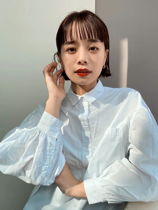 切りっぱなしボブ2