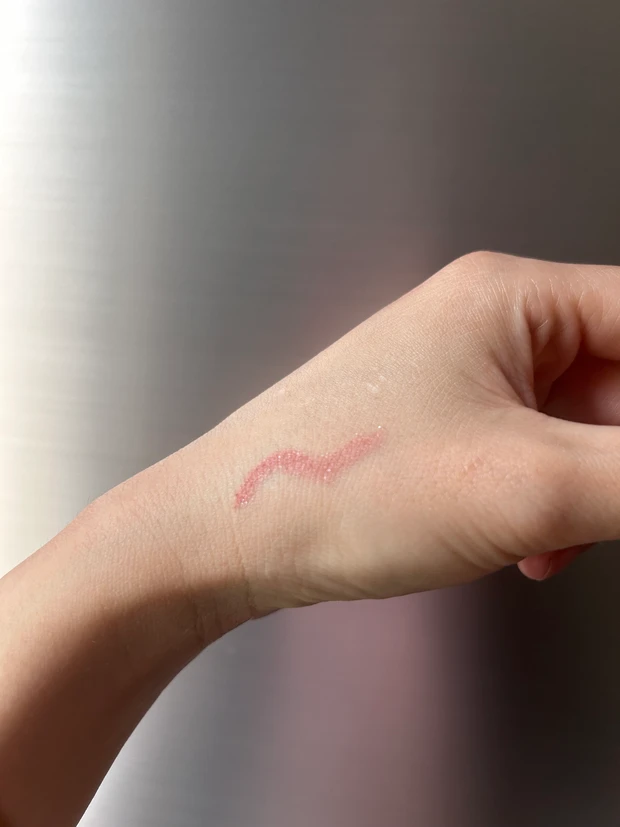 涙袋やアイメイク、チークにリップライナーまで？！これ1本でポイントメイク網羅のプチプラコスメ【too cool for school　アートクラス　フロッタージュペンシル】_2_1