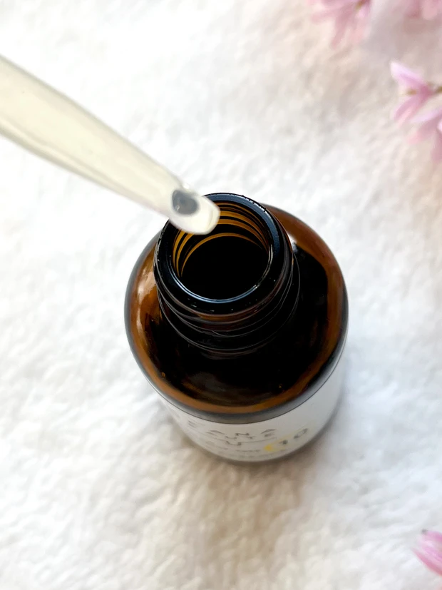 ＼ピュアビタミンC美容液／ケアナボーテの美容液を続けてみて♩_2