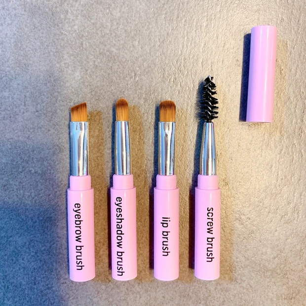 【MAQUIA9月号見どころ紹介】人気殺到ロケット式メイクブラシ付！今すぐ使える美ネタと秋コスメ情報も充実_2_1