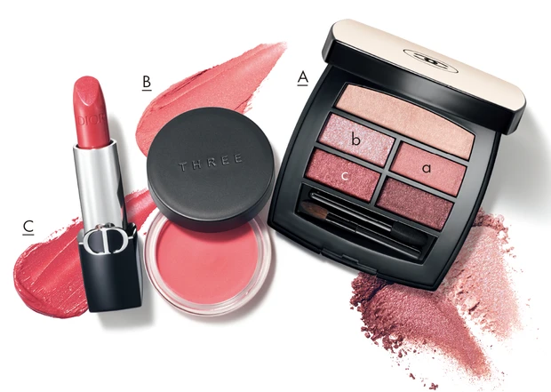 3.初対面の好感度アップ!「青みピンク」のワントーンメイク_Aレ ベージュ パレット ルガール クール ドゥ シャネル ¥8800/シャネル_Bグラムトーンカラーカスタード 02 ¥3300/THREE_Cルージュ ディオール 458 ¥5940/パルファン・クリスチャン・ディオール