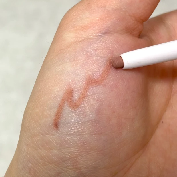 CEZANNE 影色リップメイカー 02クールピンク スウォッチ