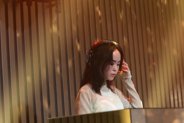 NARS SPARK THE PARTY DJ Sakura Tsuruta