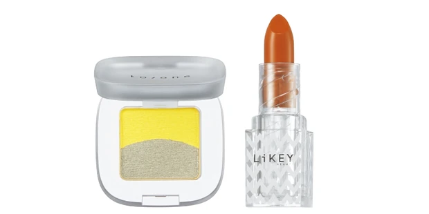 （左から）ペタル フロート アイシャドウ 11 ￥2420／トーン、ライキービューティー スムースフィット リップスティック 201 ￥2079（編集部調べ）／セルフマジック