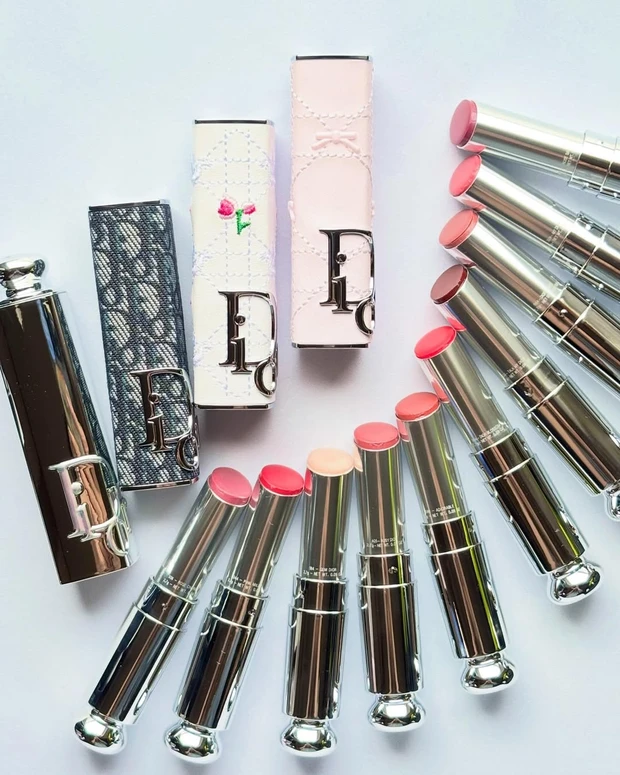 ディオール 新作 「アディクト グラス リップスティック」