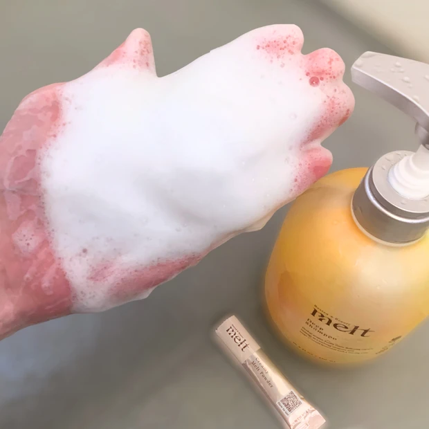 melt（メルト）ディープ シャンプー