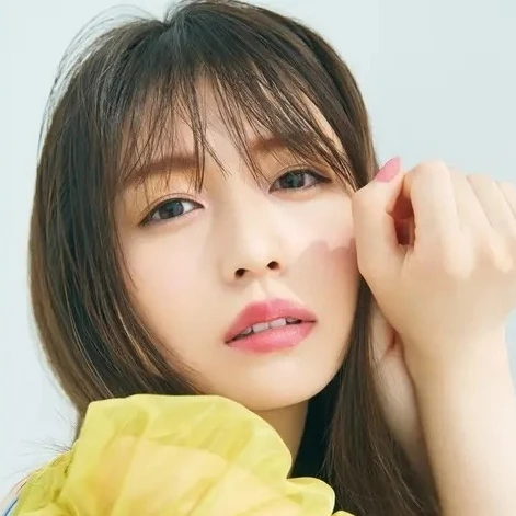長濱ねるさん