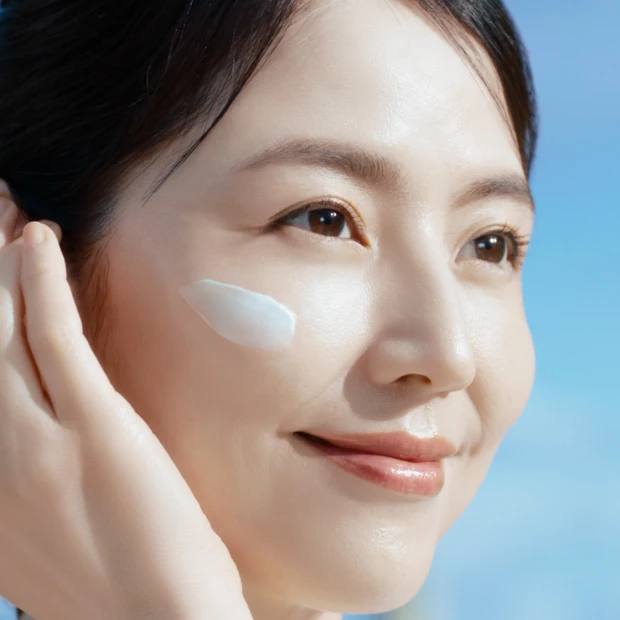 アネッサの新ミューズに長澤まさみさんが就任！ 「中学生の頃から使っていた…