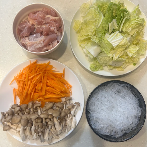 せいろ蒸し簡単レシピ・鶏むね肉と白菜の塩麴春雨