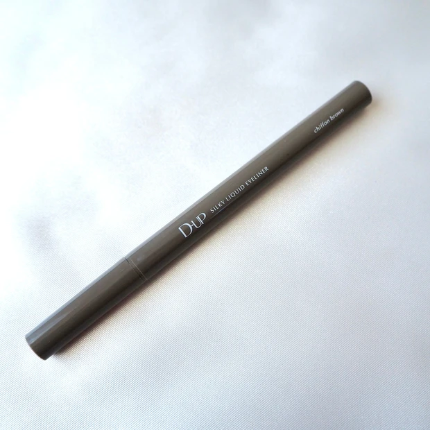 D-UP(ディーアップ)シルキーリキッドアイライナーWP シフォンブラウン
