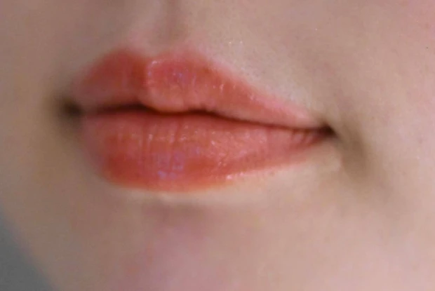 ティントじゃないのに落ちにくい♡セザンヌのリップカラーシールド【マキアエディターズの「オッス！推しコス」】
_2