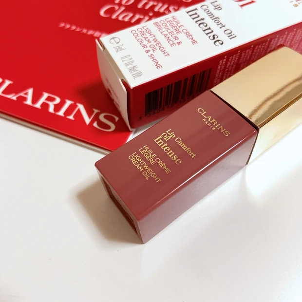 【5月22日発売】クラランス新作リップ💕
コンフォートリップオイルインテンス✨_4