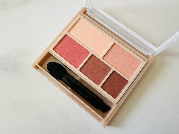 CANMAKEのパーフェクトマルチアイズ