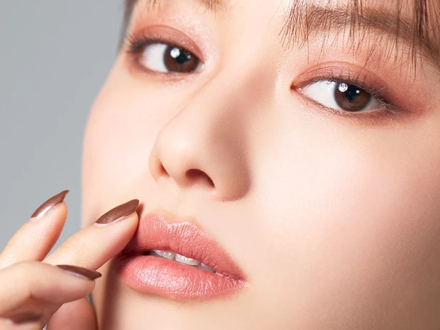 オフにオススメなディオールのリップは?【山本舞香×KUBOKI】ヘルシーヌードな唇でほんのりセンシュアルに
_7