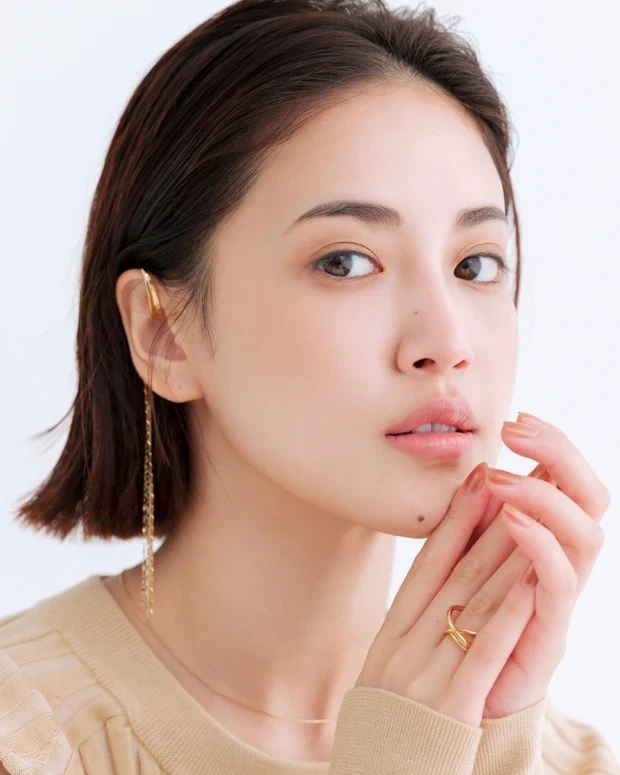 【初心者さん向け】アイシャドウの塗り方特集!基本から応用までプロの解説付きでご紹介_48_2