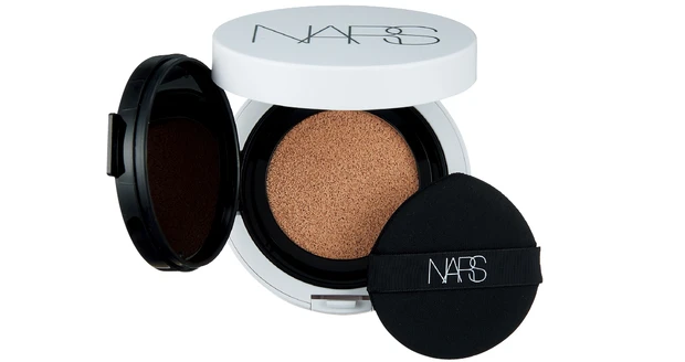 NARS ライトリフレクティング セラムクッションファンデーションとは?